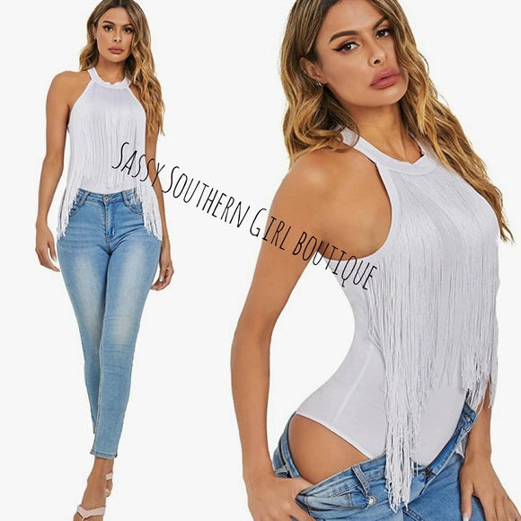 ⭐🆕 Boho western white fringe bodysuit - Picture 2 of 9